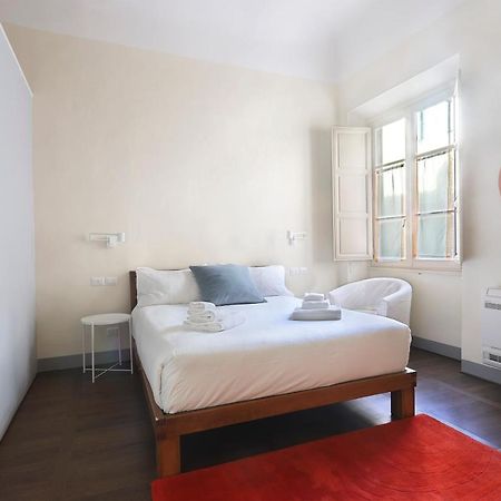 Apt. Perla - Pauline Suites, Palazzo Borghese ฟลอเรนซ์ ภายนอก รูปภาพ