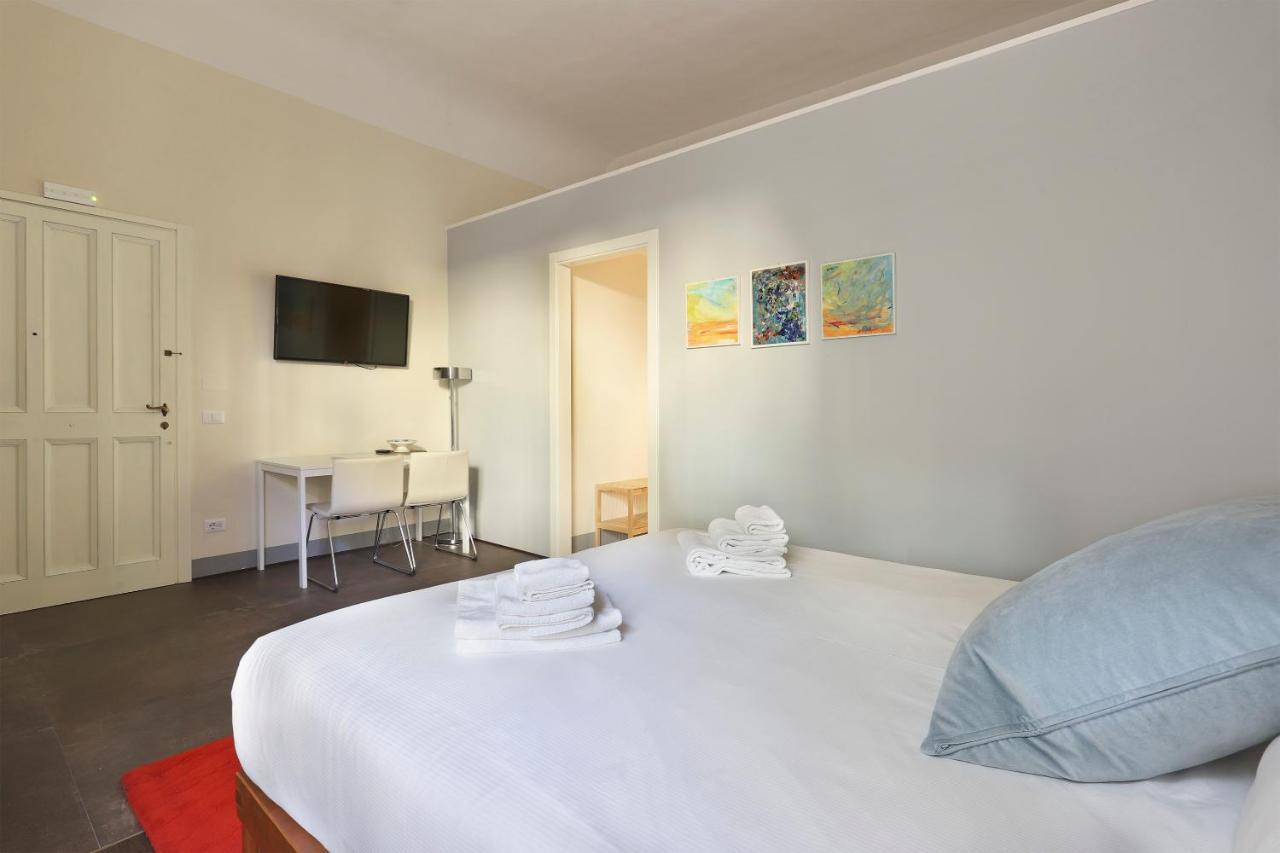 Apt. Perla - Pauline Suites, Palazzo Borghese ฟลอเรนซ์ ภายนอก รูปภาพ