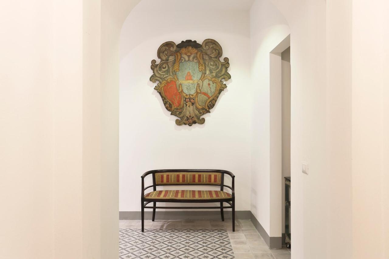 Apt. Perla - Pauline Suites, Palazzo Borghese ฟลอเรนซ์ ภายนอก รูปภาพ