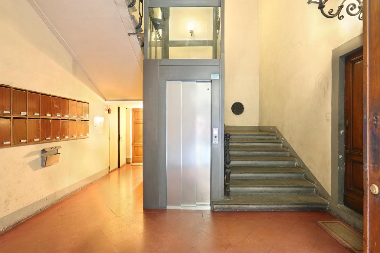 Apt. Perla - Pauline Suites, Palazzo Borghese ฟลอเรนซ์ ภายนอก รูปภาพ